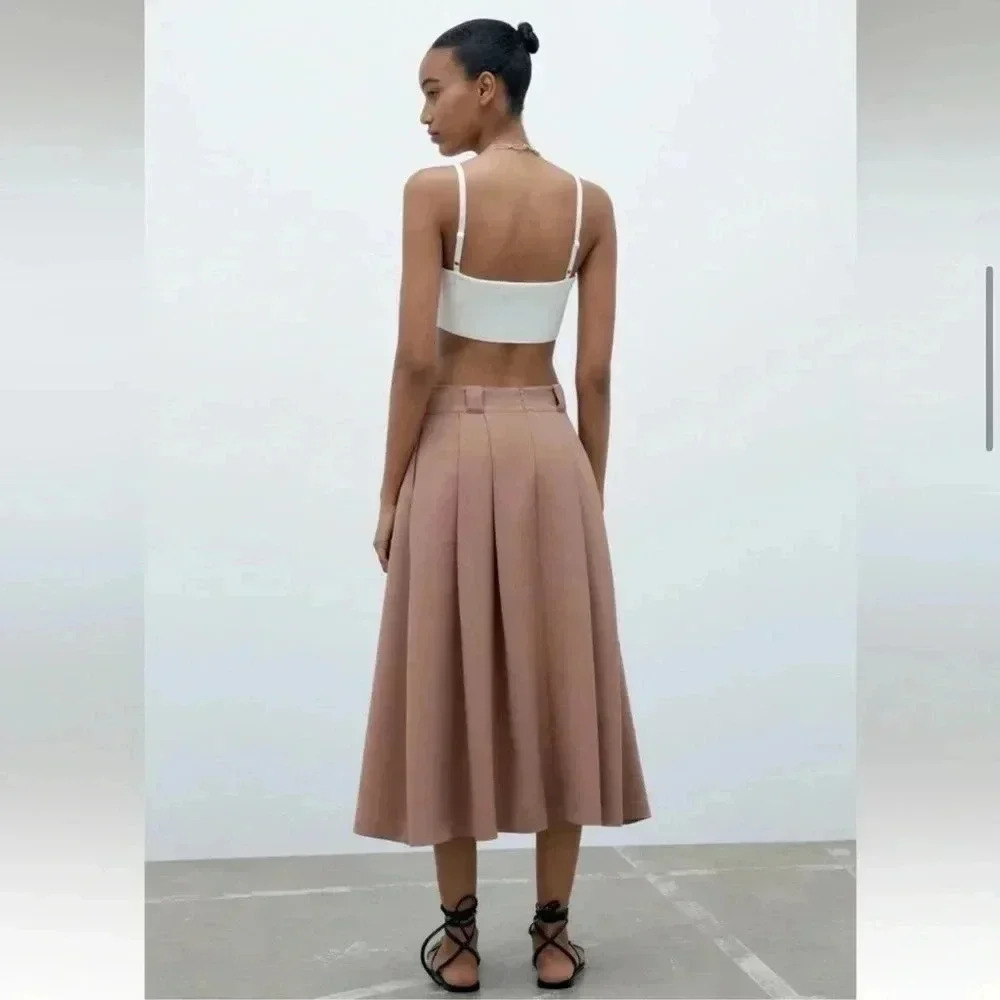 Zara midi pleat detail pink skirt - Picture 5 of 14